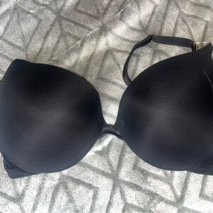 Victoria’s Secret uplift plunge Bra 34DDD